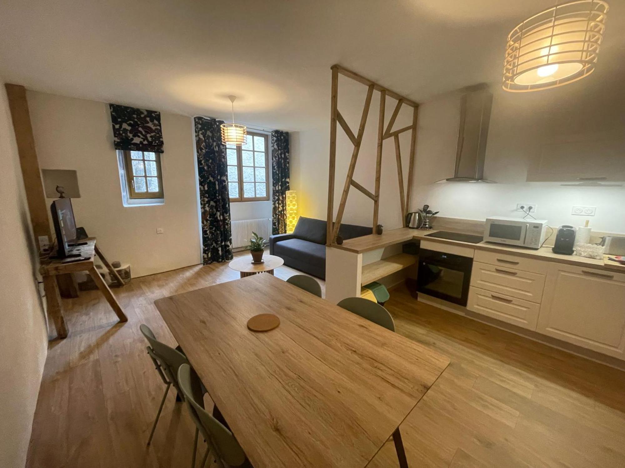 Aux Portes Du Mont Anis Le Puy-en-Velay Habitación foto